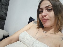 Barbiepaola live stream preview