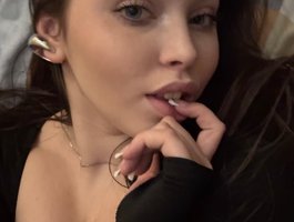 icebabydoll live cam